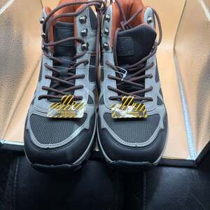 GEERS Men's Peak Trail Lace-Up Wide Width Comfort Foam Hiking Boots Gray/Black